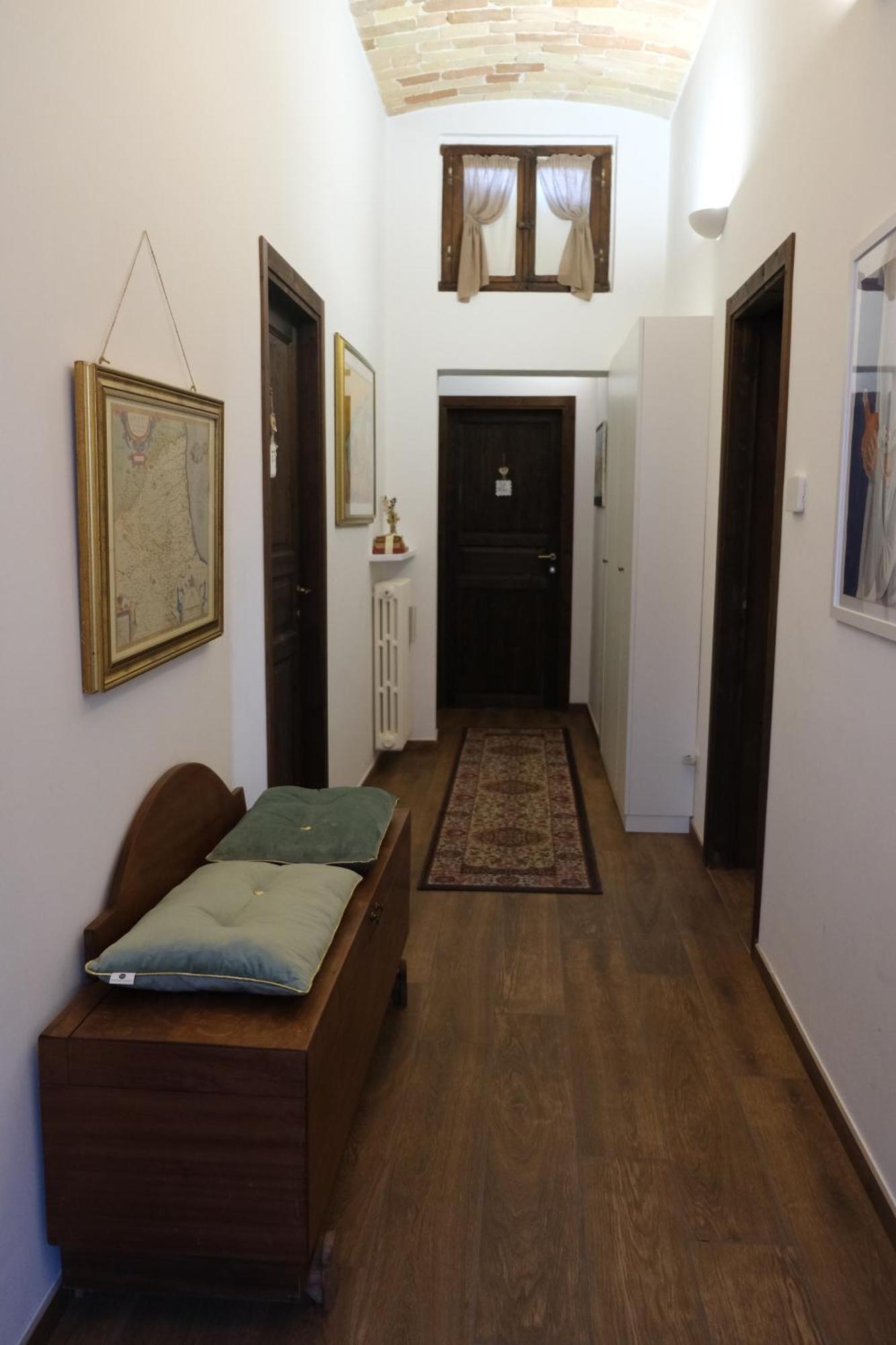 洛雷托·阿普鲁蒂诺Dimora Amina住宿加早餐旅馆 外观 照片